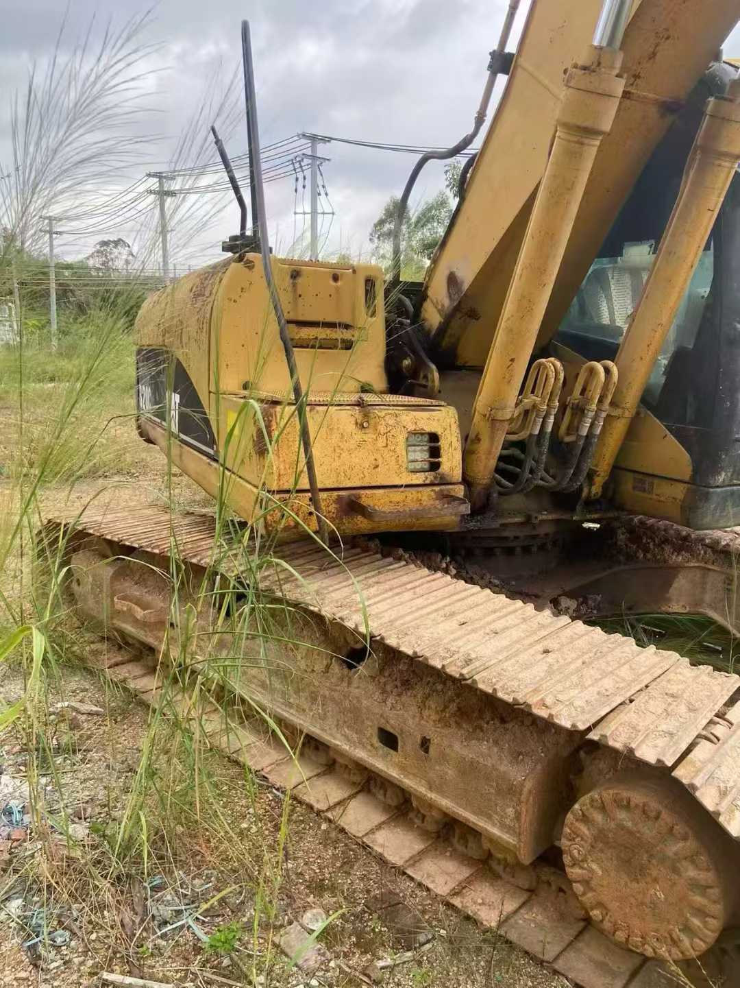 Used Caterpillar 320C Excavator 2016 Model / 2
