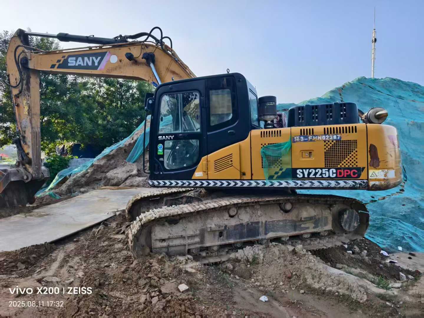 Used Sany SY205H Excavator 2020 Model / 8