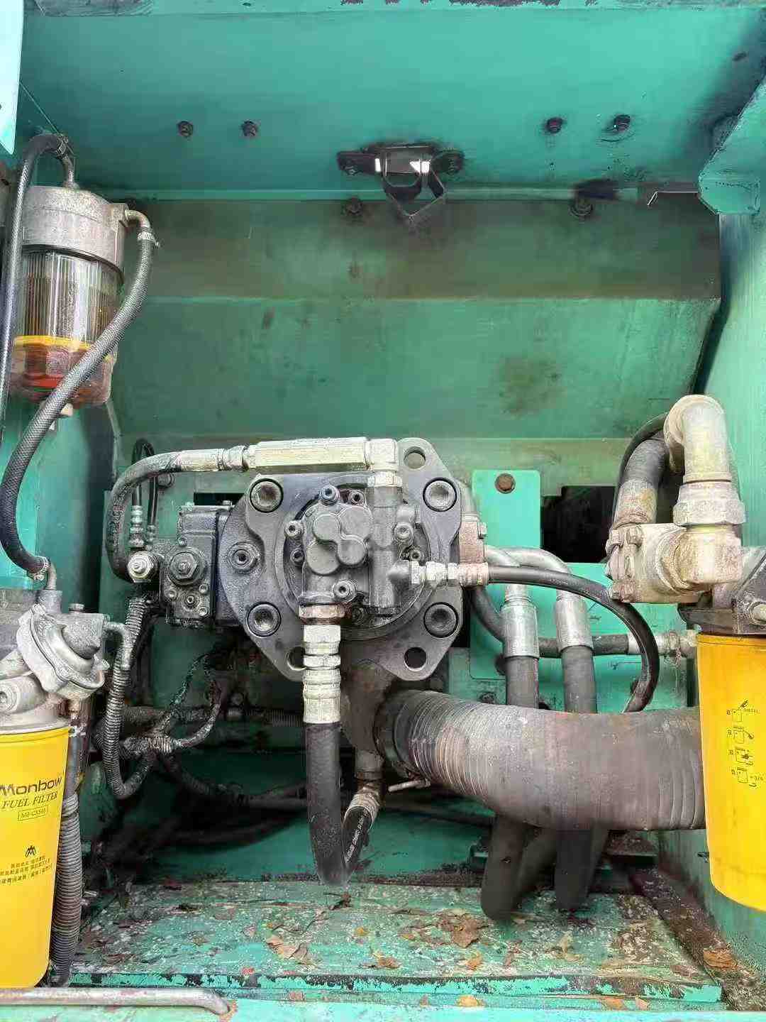 Used Kobelco SK210 Excavator 2011 Model / 7