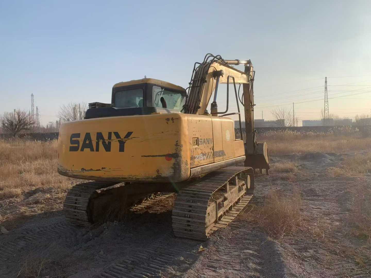 Used Sany SY135 Excavator 2012 Model / 3