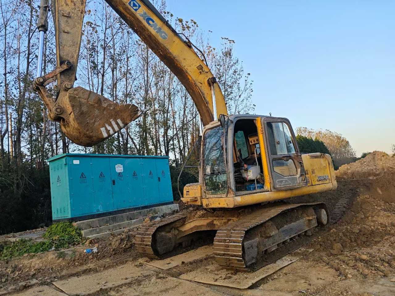 Buy XCMG XE80 Used Excavator / 3 Used XCMG XE80 Excavator 2010 Model / 3