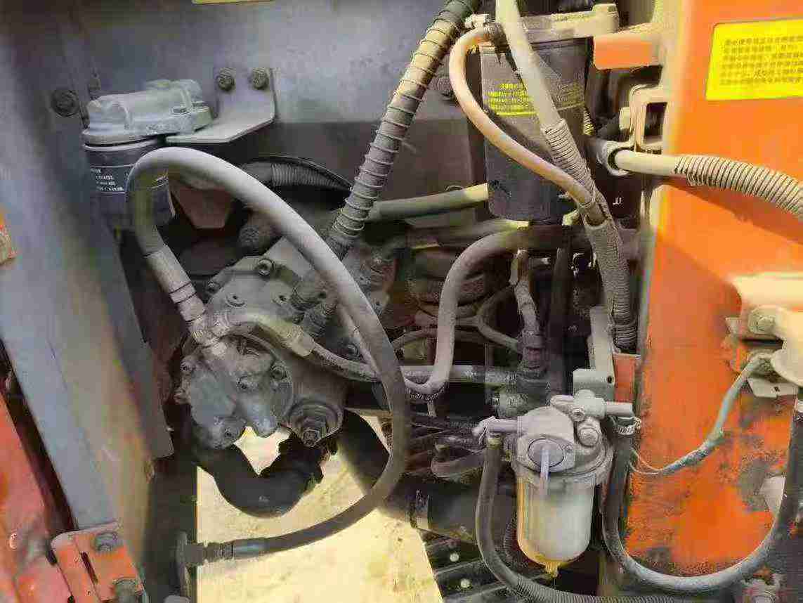 Used Hitachi ZX70-5G Excavator 2013 Model / 7