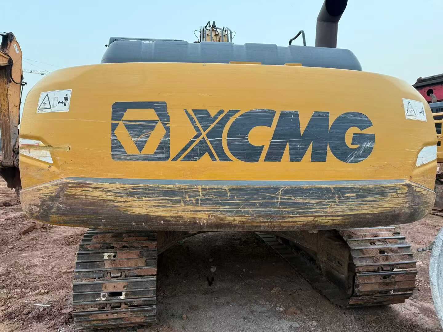 Used XCMG LW200 Excavator 2020 Model / 3