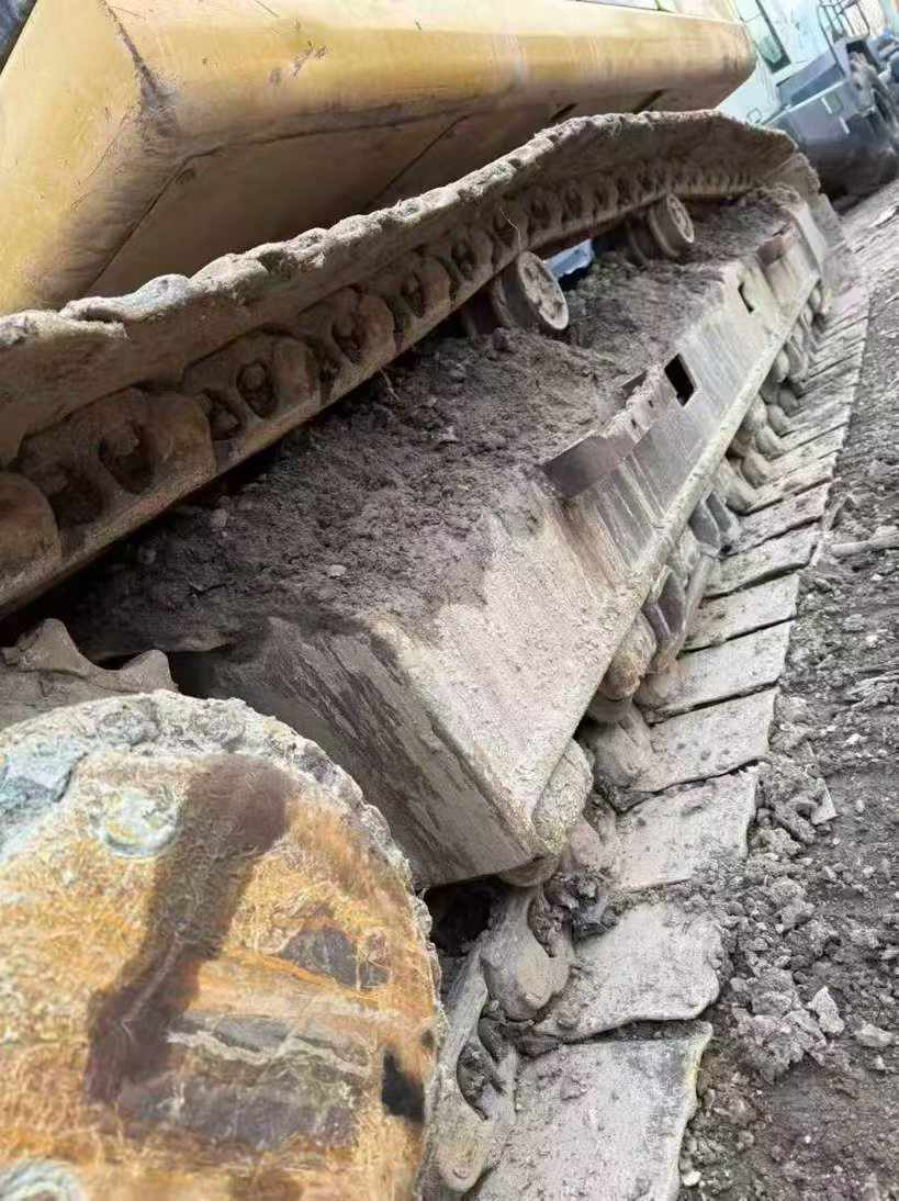 Buy Caterpillar 330L Used Excavator / 3 Used Caterpillar 330L Excavator 2017 Model / 3