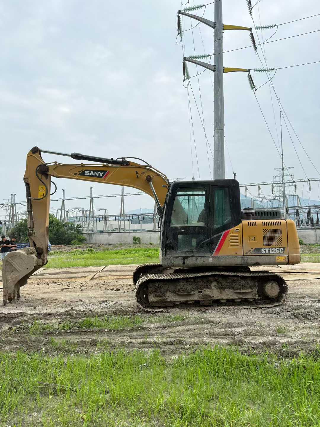 Used Sany SY125H Excavator 2020 Model / 4