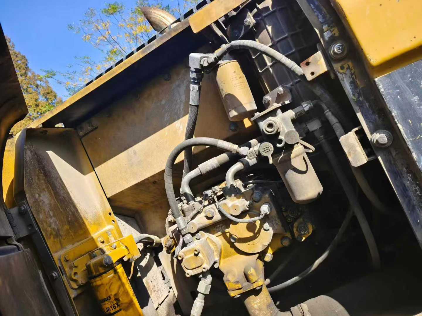 Used Caterpillar 320D Excavator 2011 Model / 4