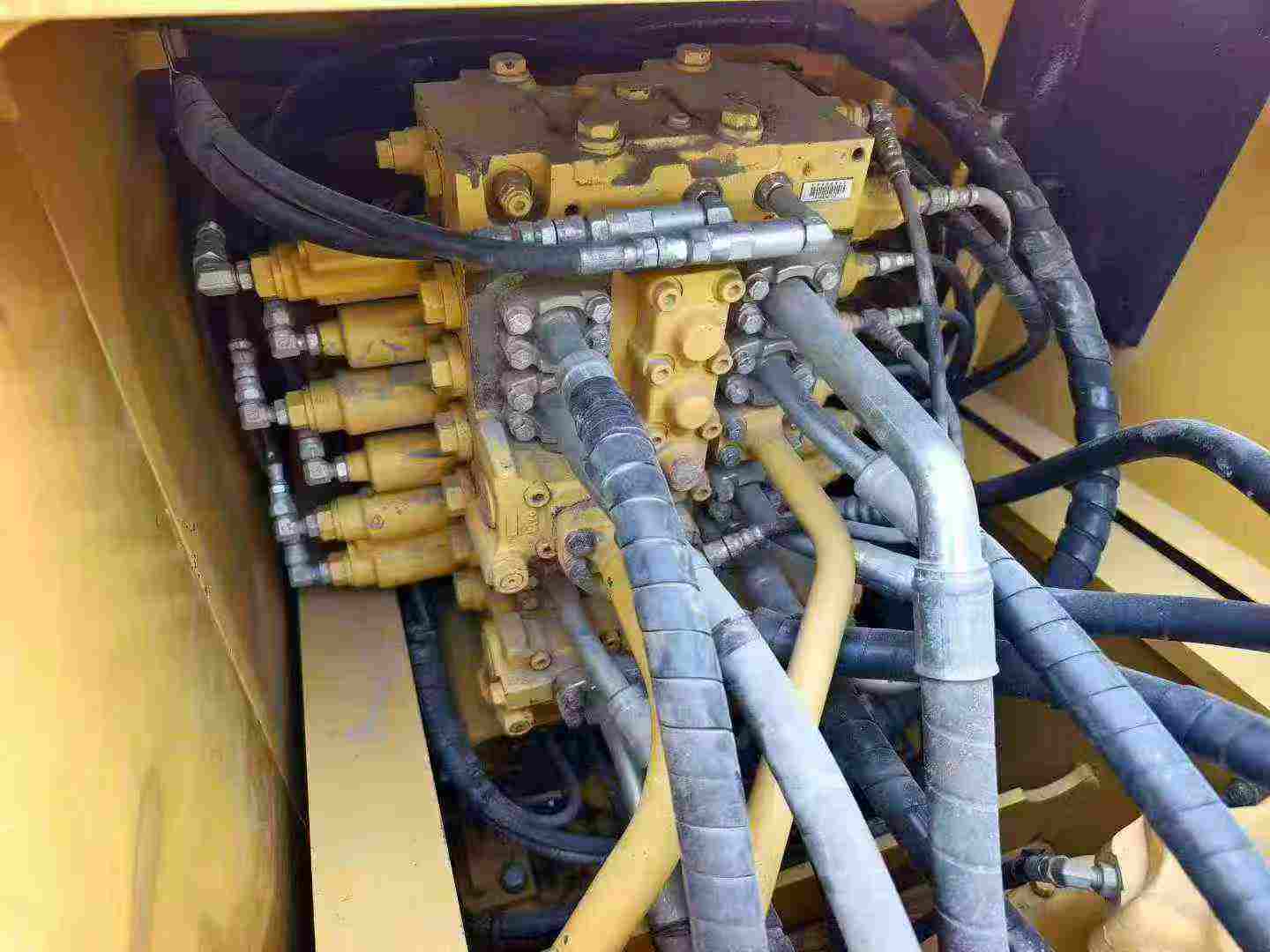 Used Komatsu PC200-8 Excavator 2020 Model / 7