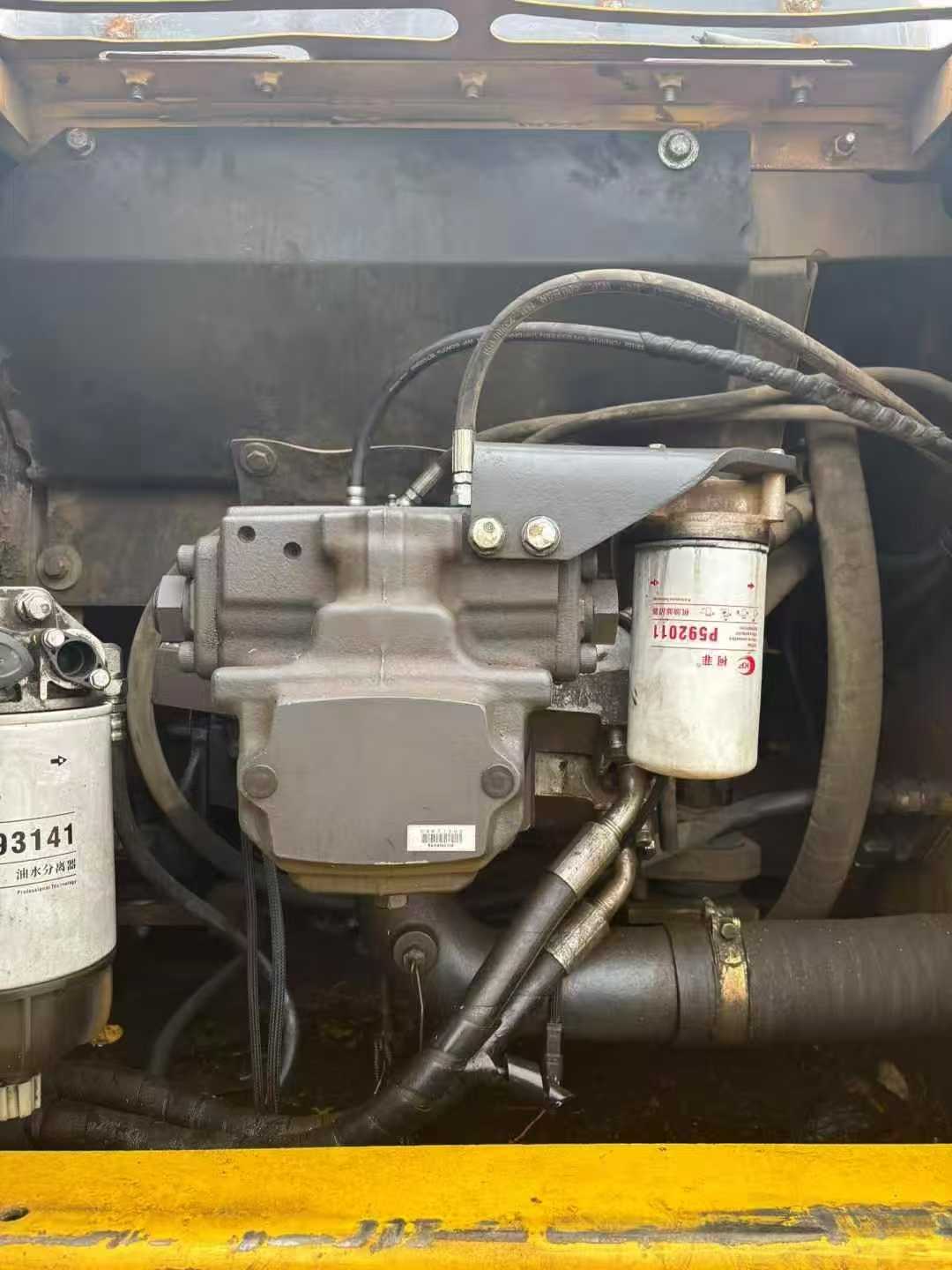 Used Komatsu PC240-11M0 Excavator 2016 Model / 8