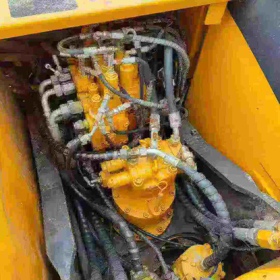 Used Sany SY135 Excavator 2016 Model / 2