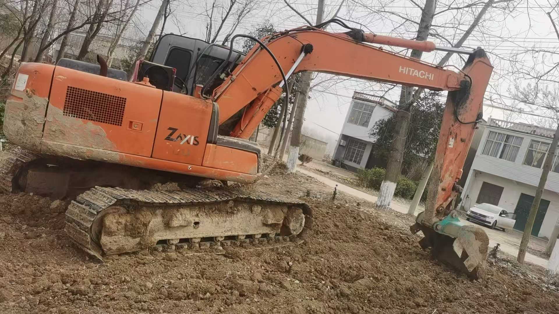 Used Hitachi ZX120 Excavator 2012 Model / 3