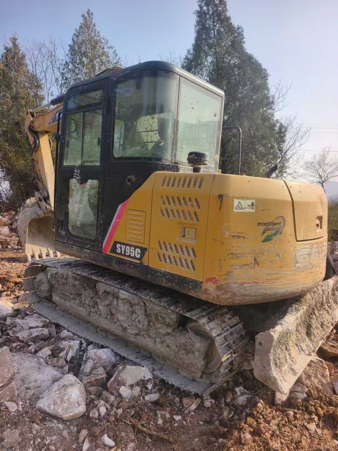 Used Sany SY75 Excavator 2020 Model / 4