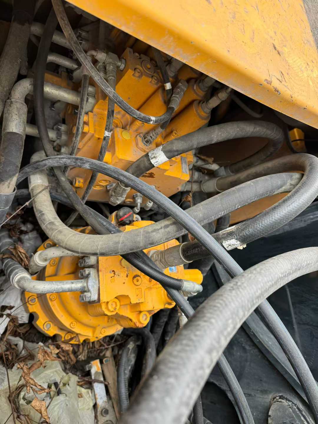 Used Hyundai R215VSN Excavator 2021 Model / 5