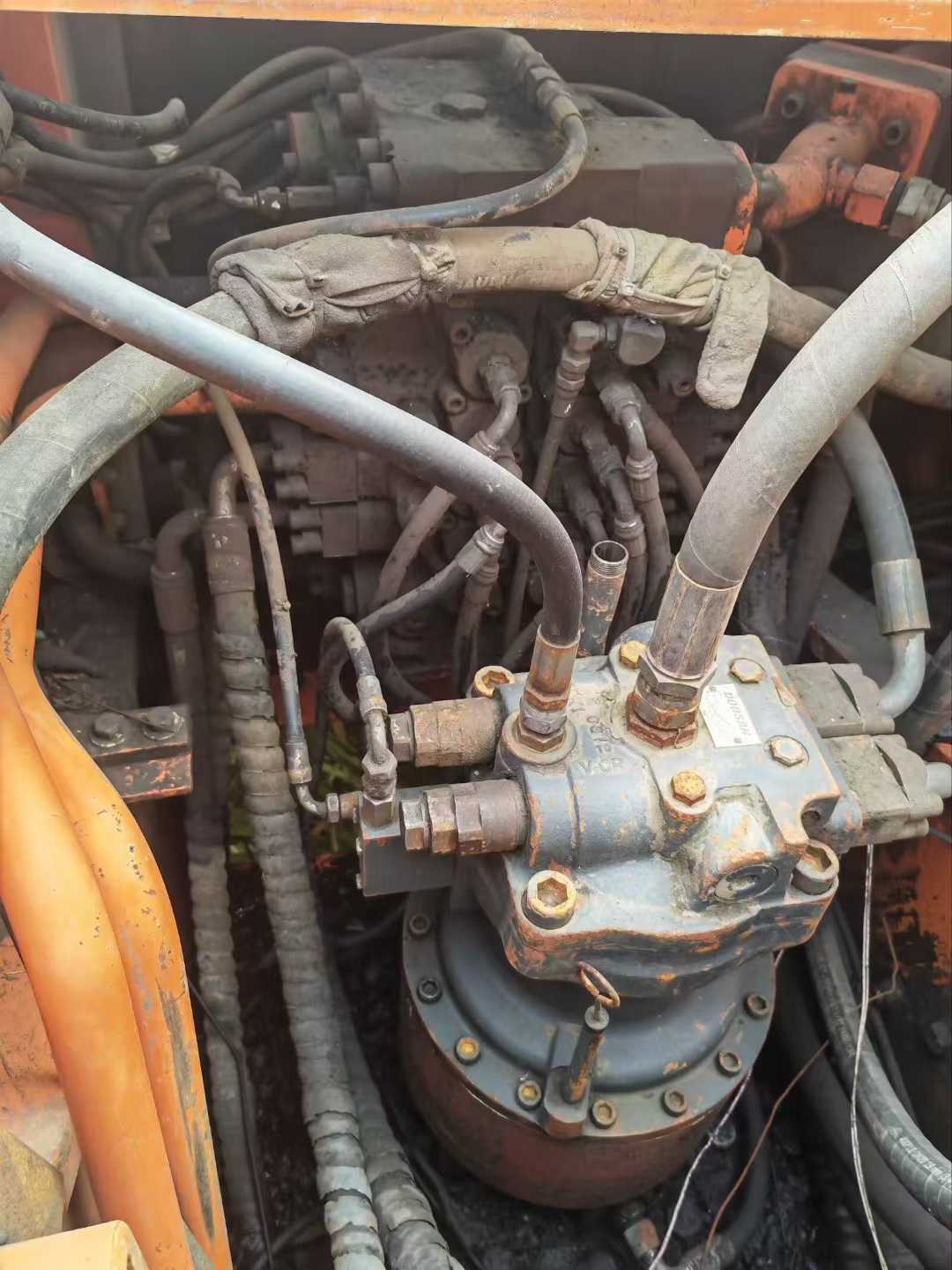 Used Doosan S225 Excavator 2010 Model / 6