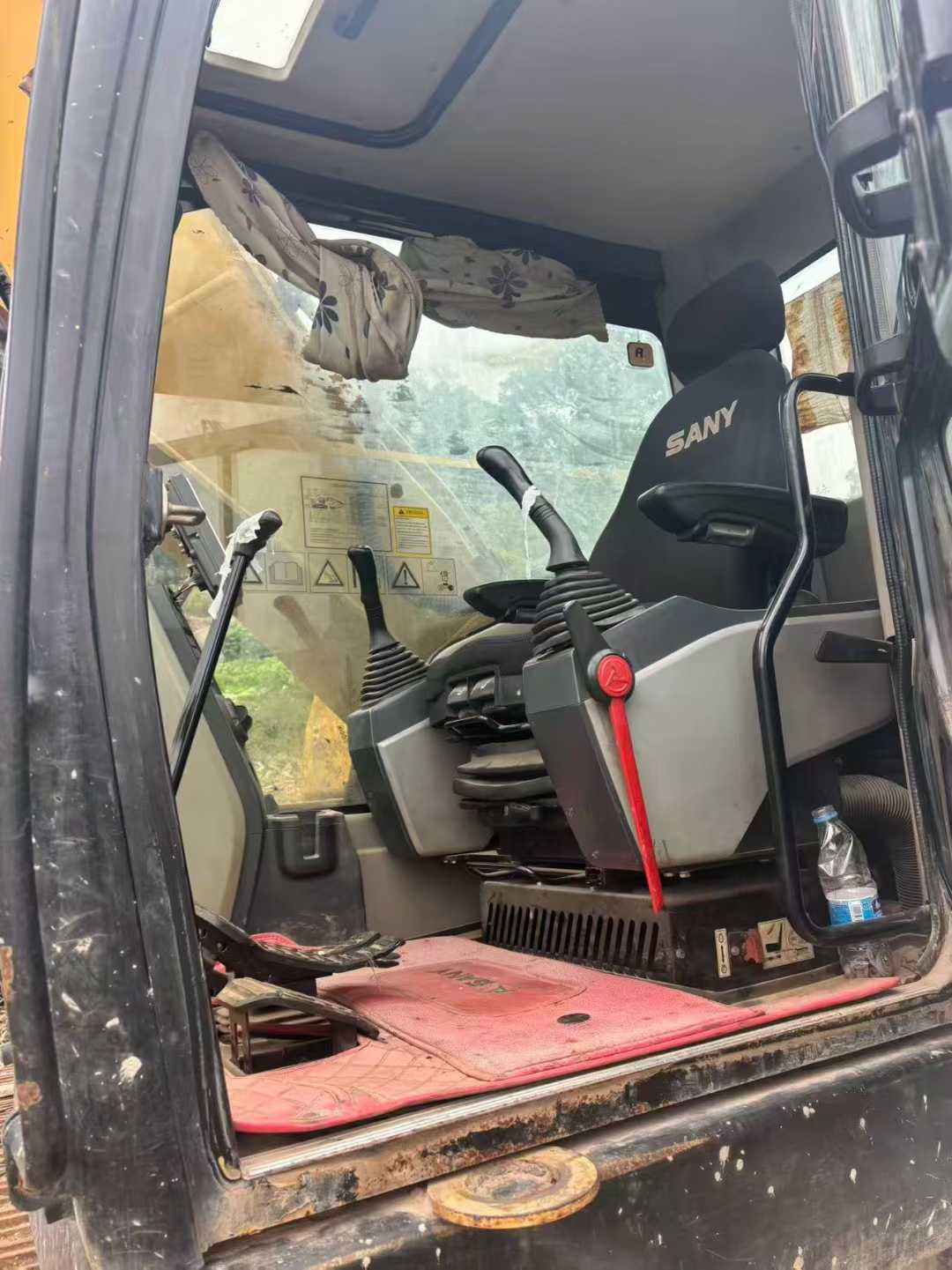 Used Sany SY200H Excavator 2021 Model / 6