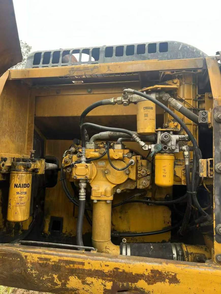 Used Caterpillar 324D Excavator 2013 Model / 4