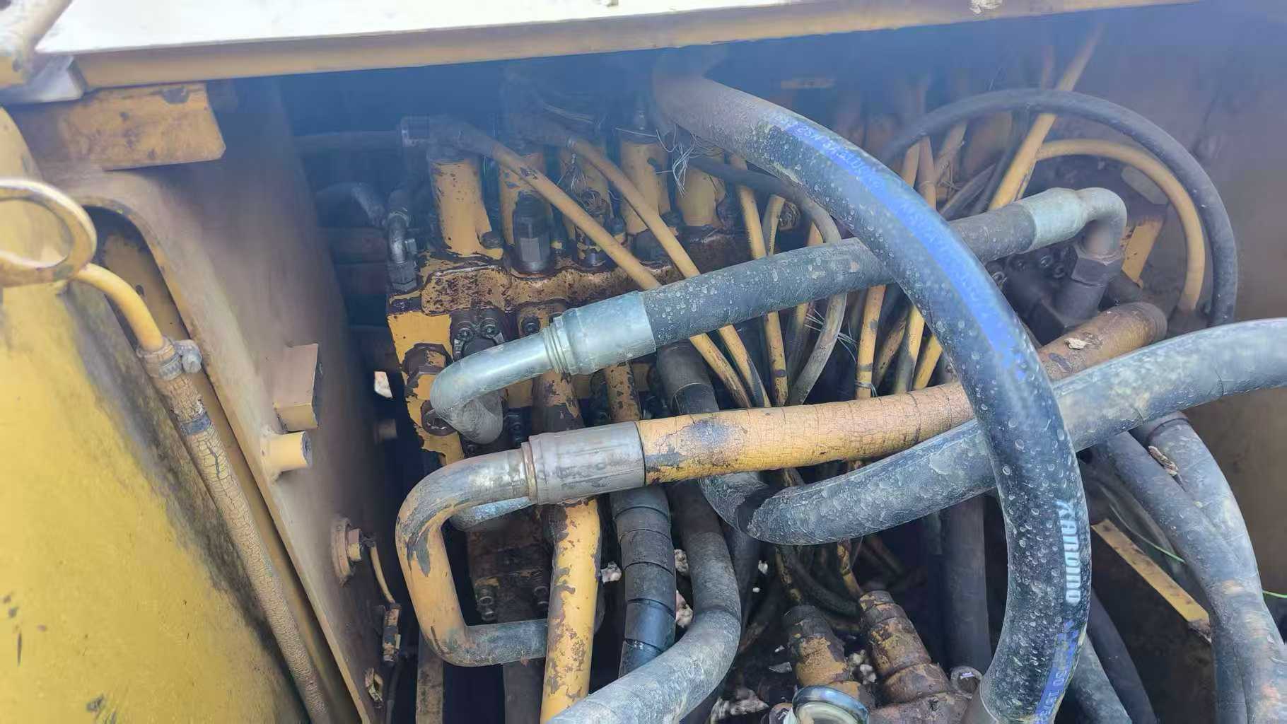 Used Caterpillar 320D Excavator 2016 Model / 6