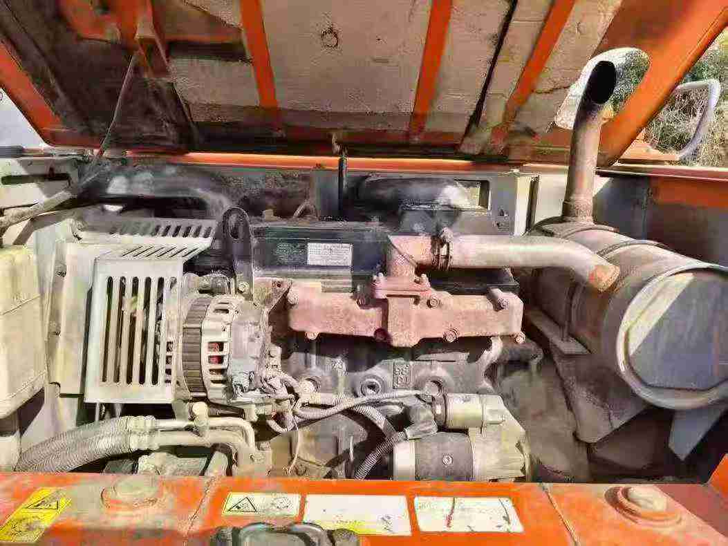 Used Hitachi ZX70-5G Excavator 2013 Model / 6