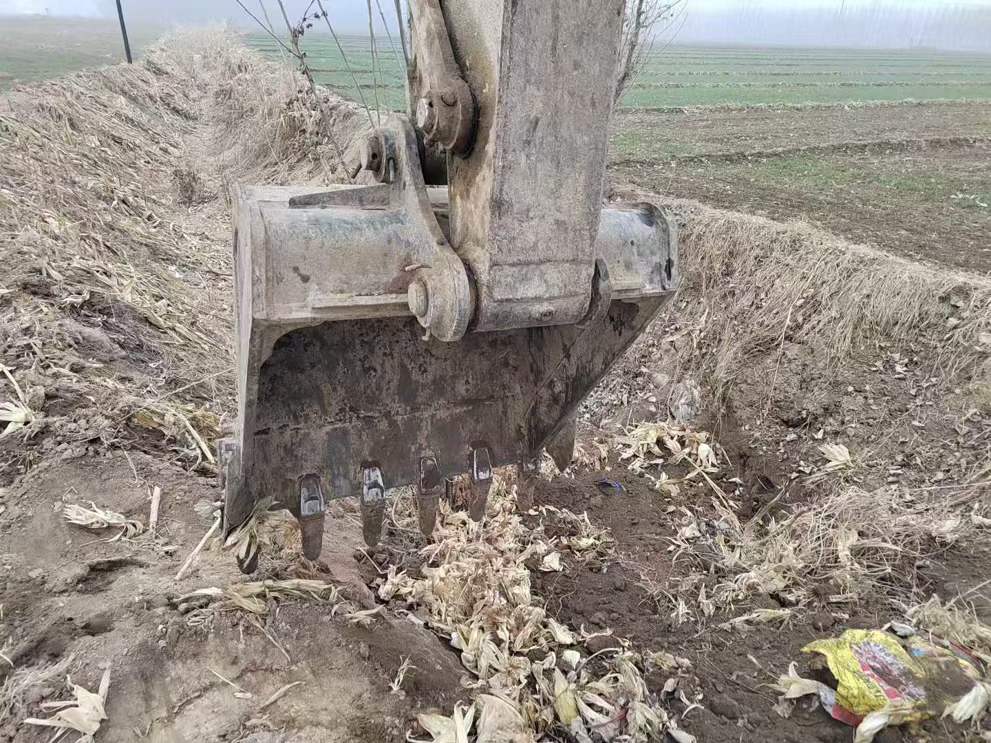 Buy Caterpillar 320D Used Excavator / 5 Used Caterpillar 320D Excavator 2011 Model / 5