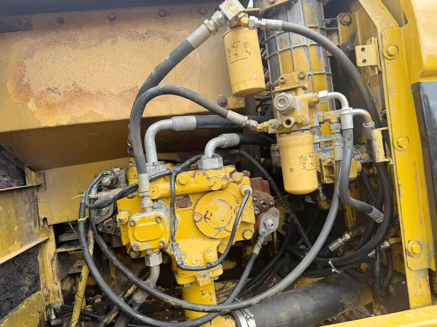 Used Caterpillar 320C Excavator 2016 Model / 7