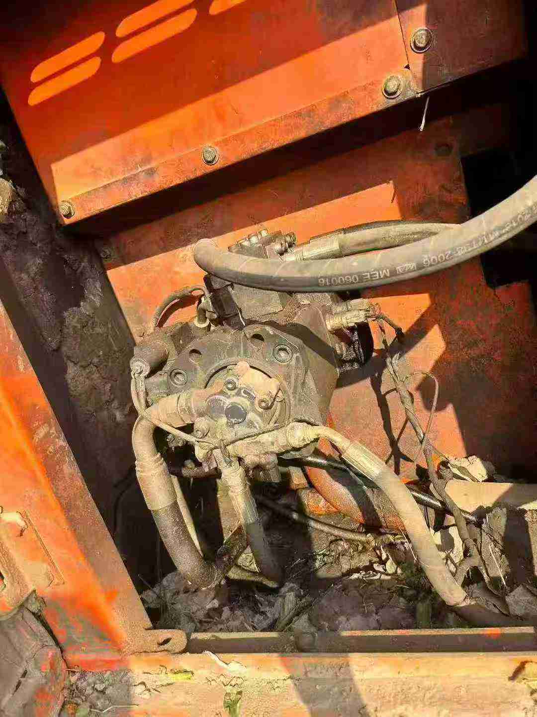 Used Doosan DX120 Excavator 2015 Model / 8