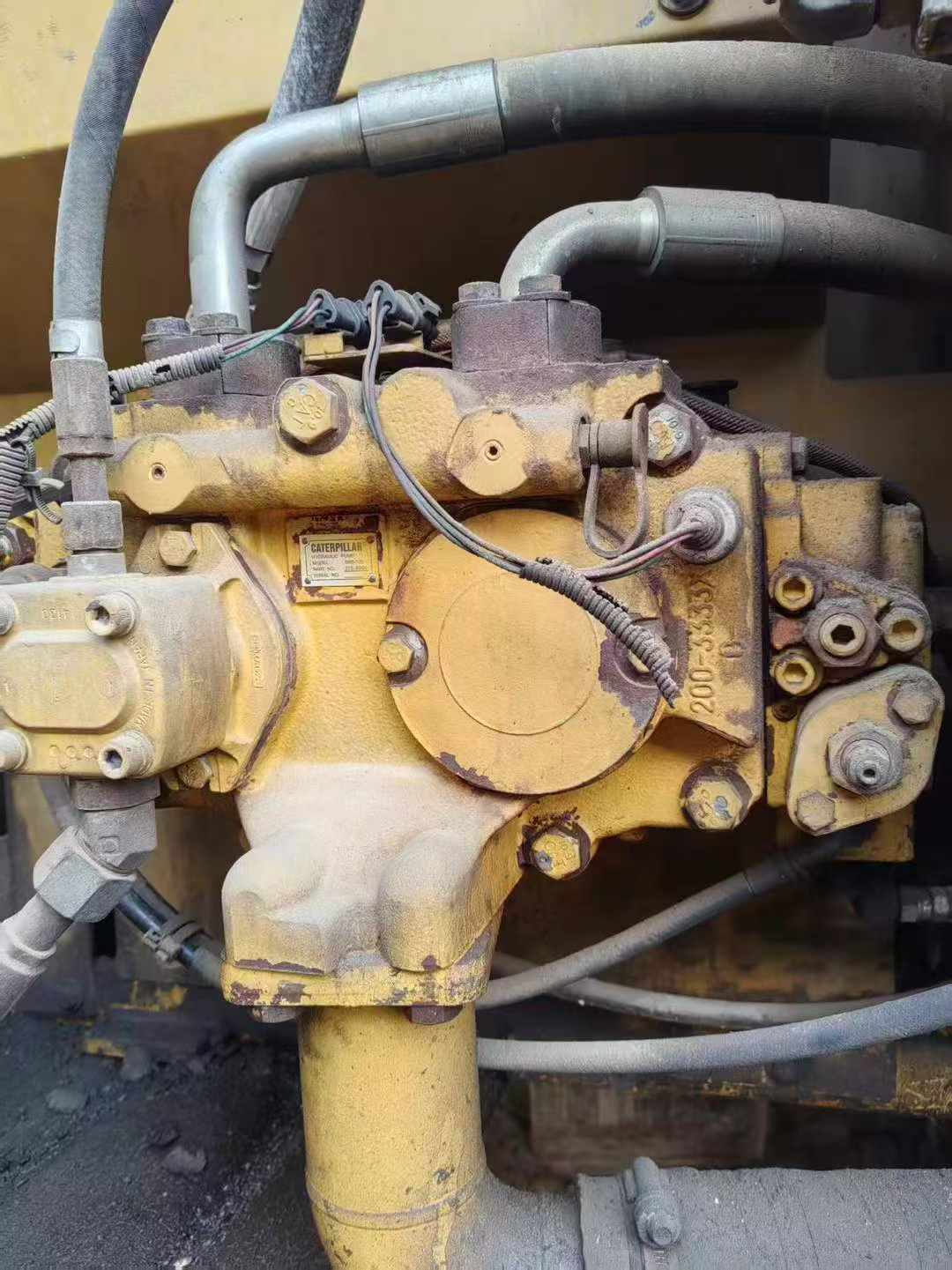 Used Caterpillar 320D Excavator 2011 Model / 6