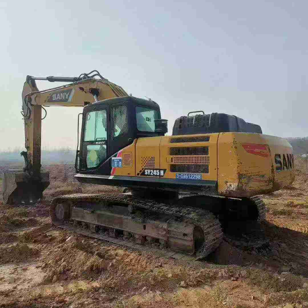 Used Sany SY245H Excavator 2017 Model / 4