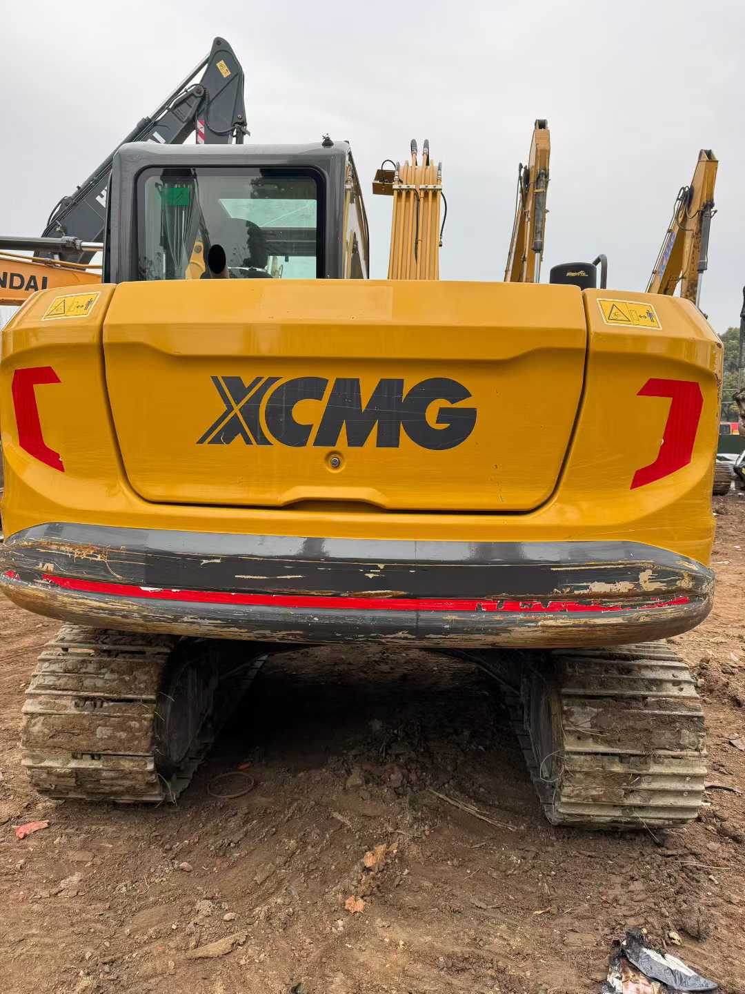 Used XCMG XE75WD Excavator 2024 Model / 3