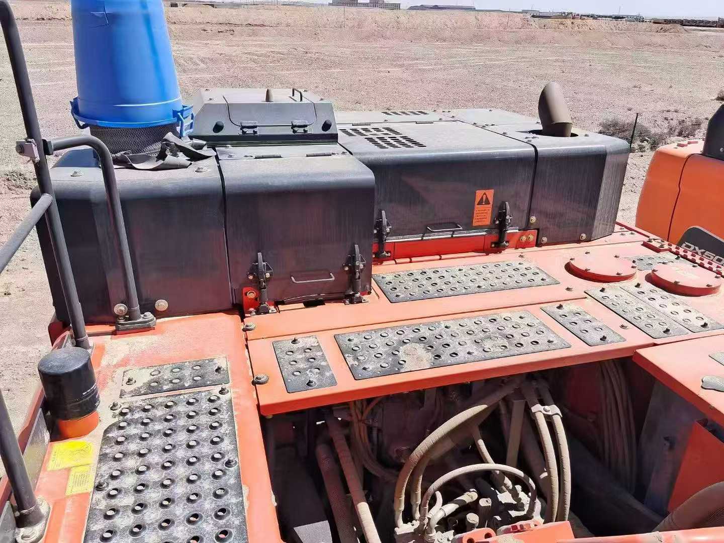 Used Hitachi EX90 Excavator 2021 Model / 9