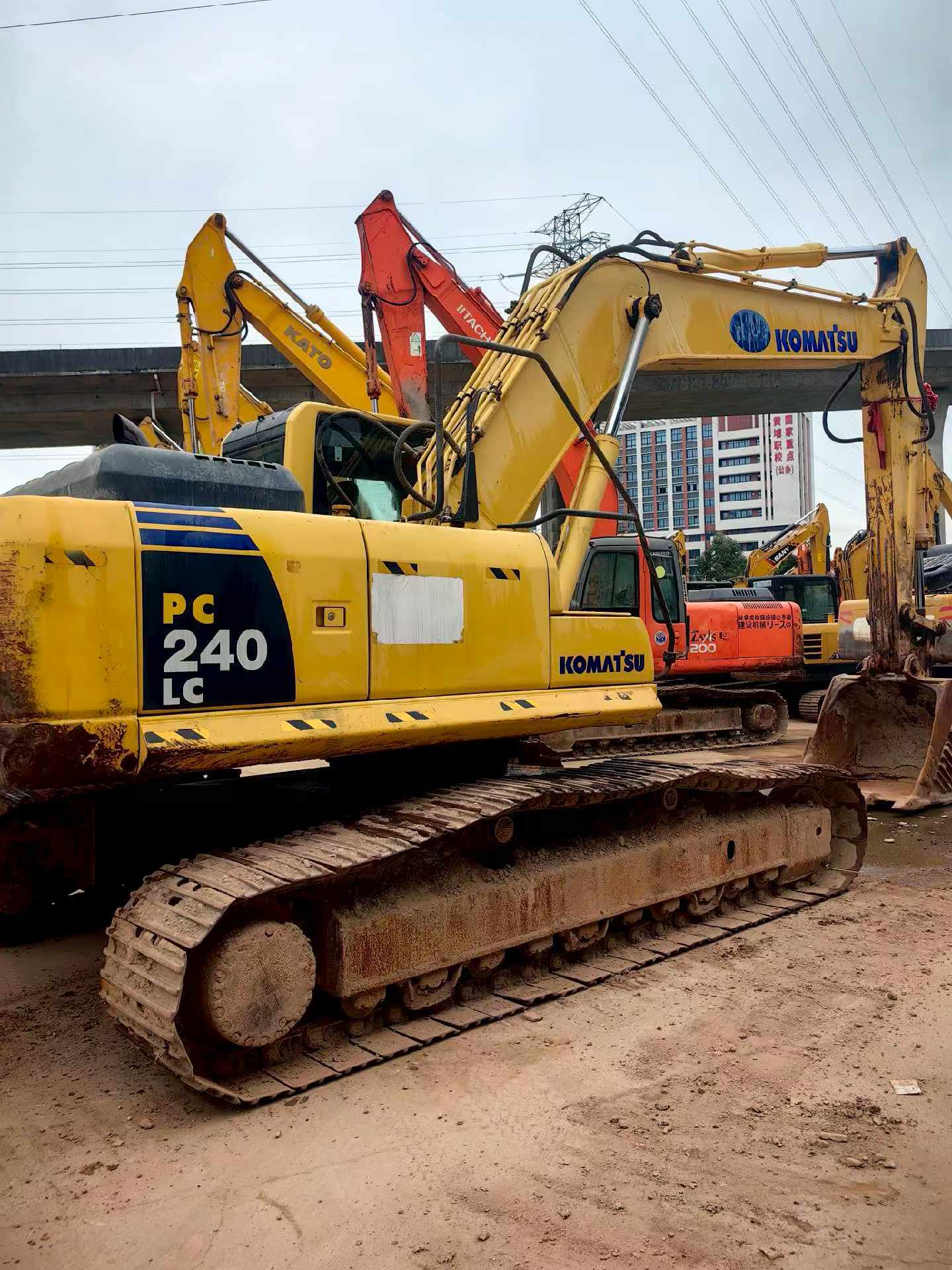 Used Komatsu PC240LC-8 Excavator 2016 Model