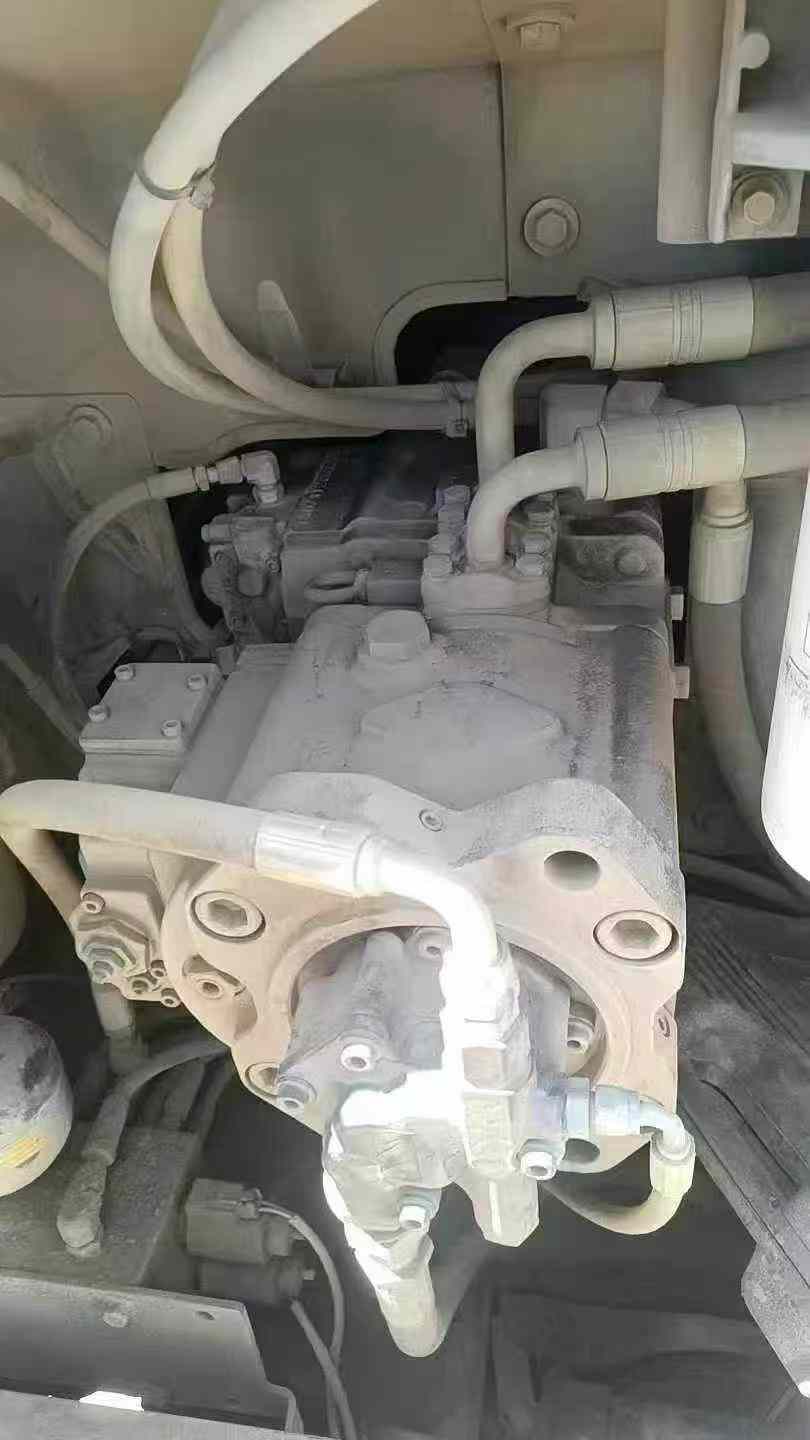 Buy Volvo EC200 Used Excavator / 8 Used Volvo EC200 Excavator 2020 Model / 8