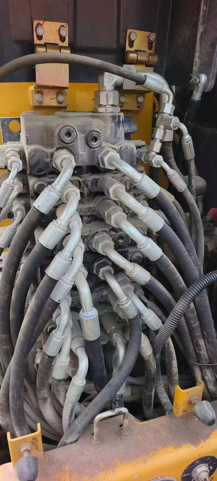 Used XCMG XE60 Excavator 2021 Model / 9