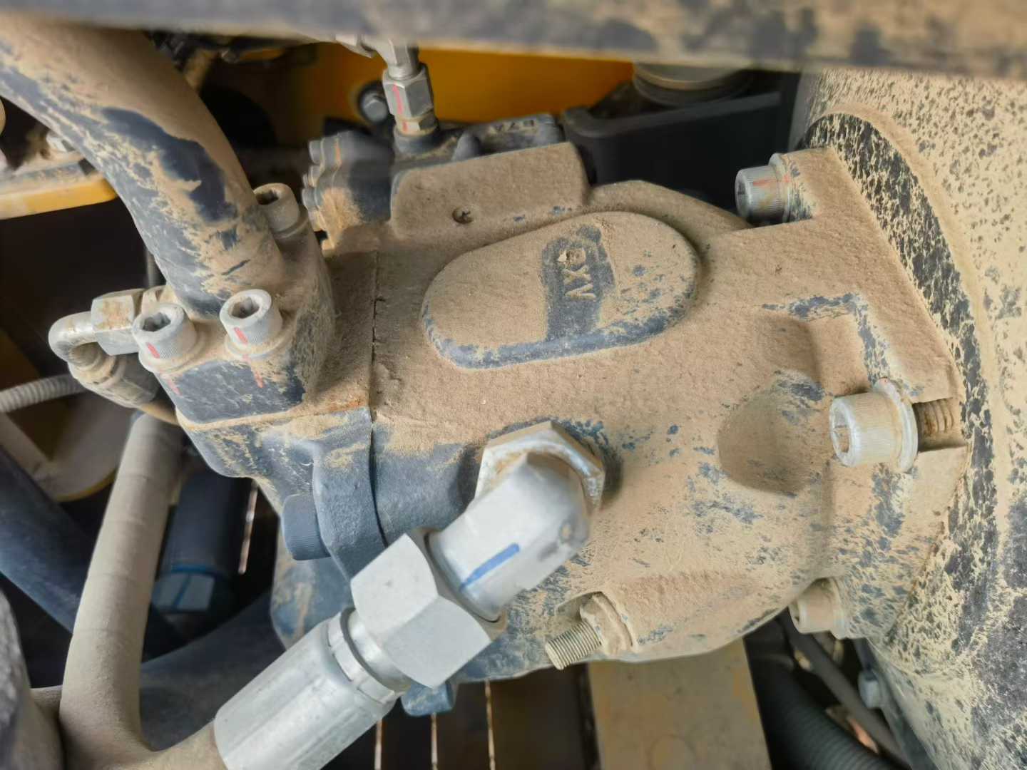 Used XCMG XE60 Excavator 2022 Model / 7