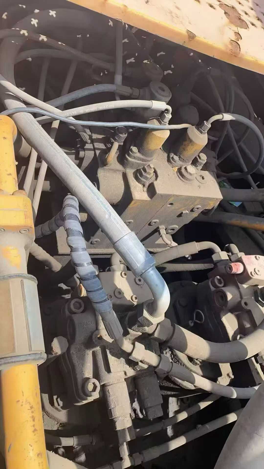 Used Sany SY465H Excavator 2014 Model / 4