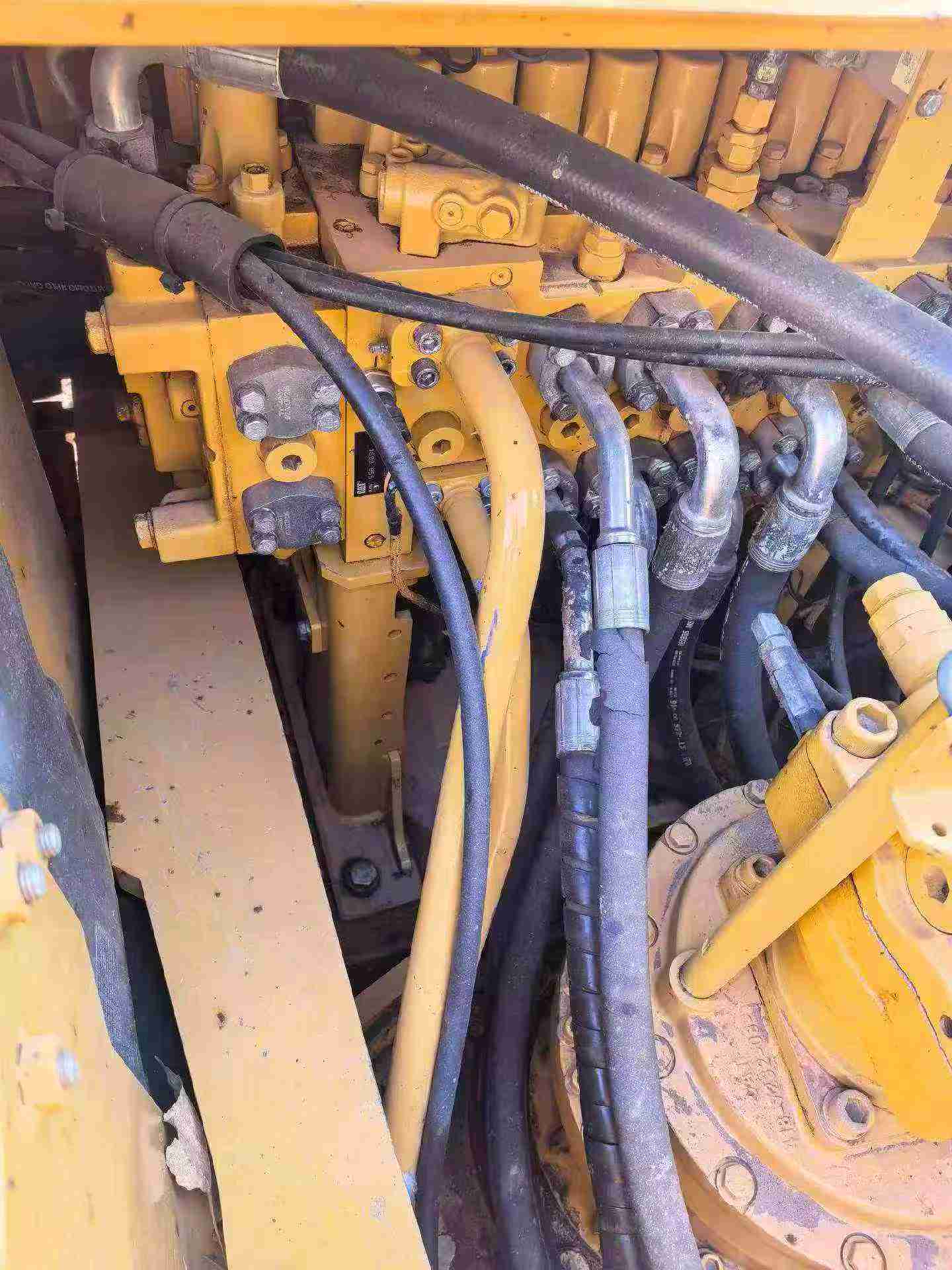 Used Caterpillar 330L Excavator 2019 Model / 6