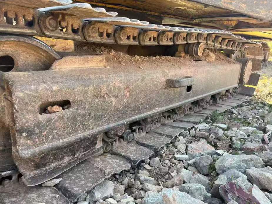 Used Komatsu PW100 Excavator 2016 Model / 8