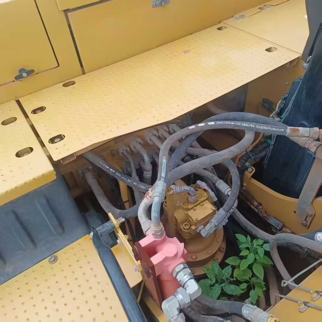 Used Caterpillar CT20 Excavator 2020 Model / 2