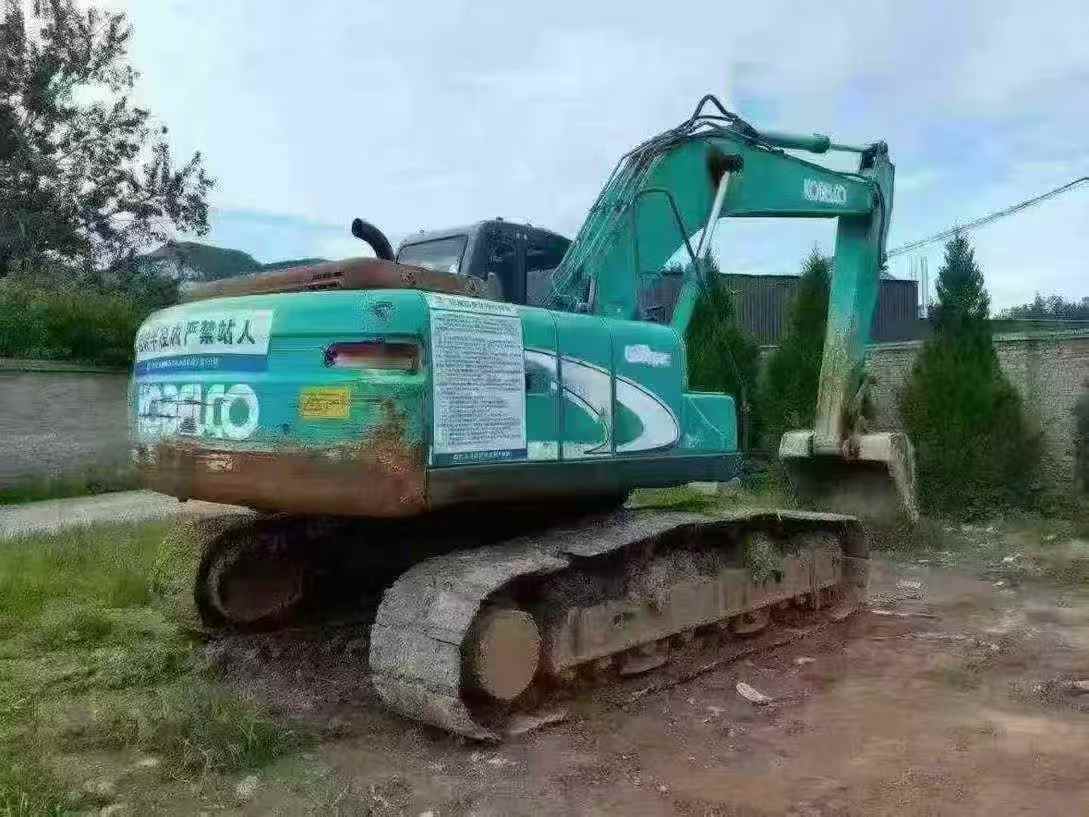 Used Kobelco SK210 Excavator 2016 Model / 4