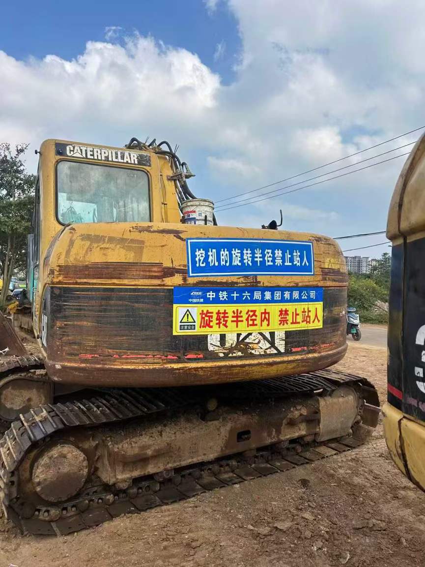 Used Caterpillar 311C Excavator 2016 Model / 9