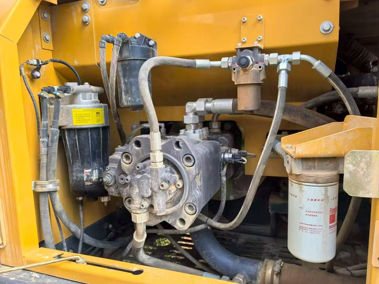 Used XCMG LW200 Excavator 2022 Model / 7