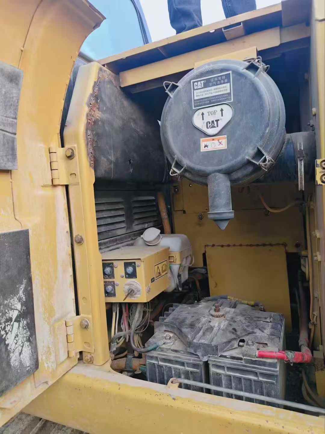 Used Caterpillar 320D Excavator 2011 Model / 6