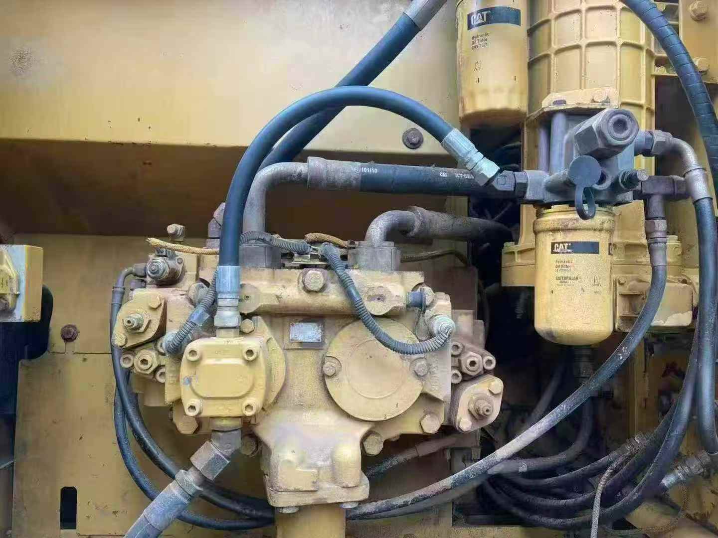 Used Caterpillar 320D Excavator 2016 Model / 9