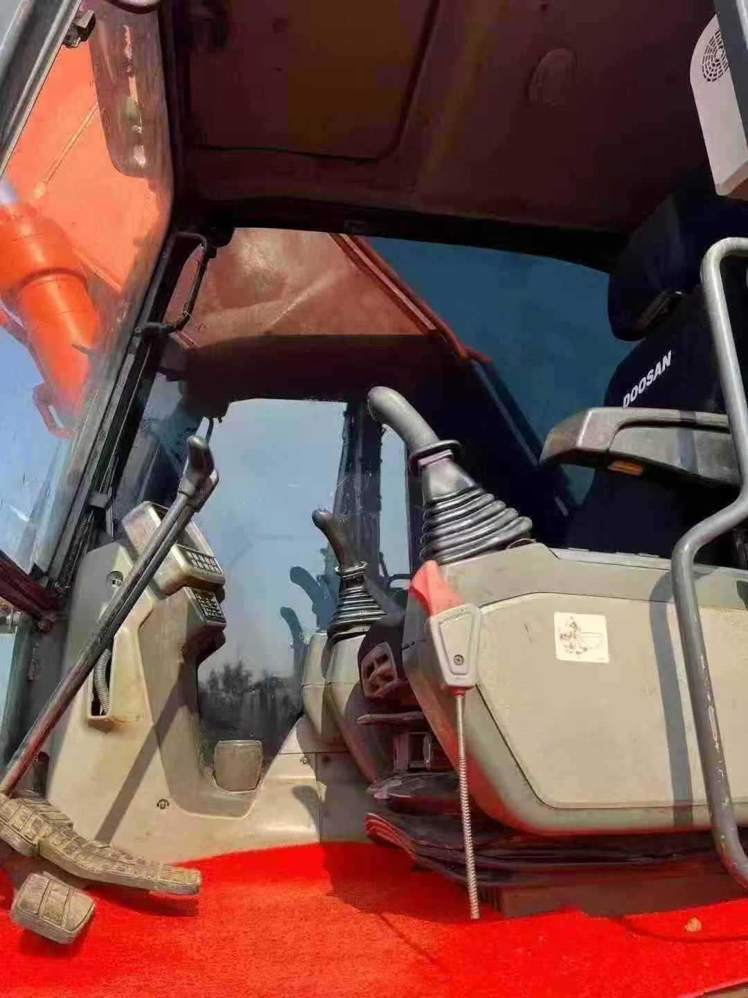 Used Doosan DX380LC Excavator 2014 Model / 6