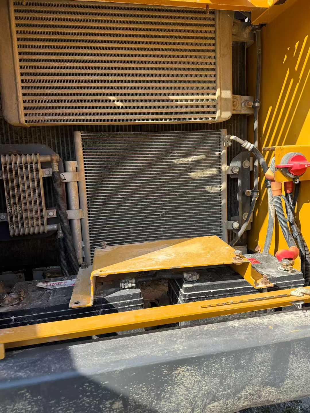 Used XCMG XE215DA Excavator 2022 Model / 3