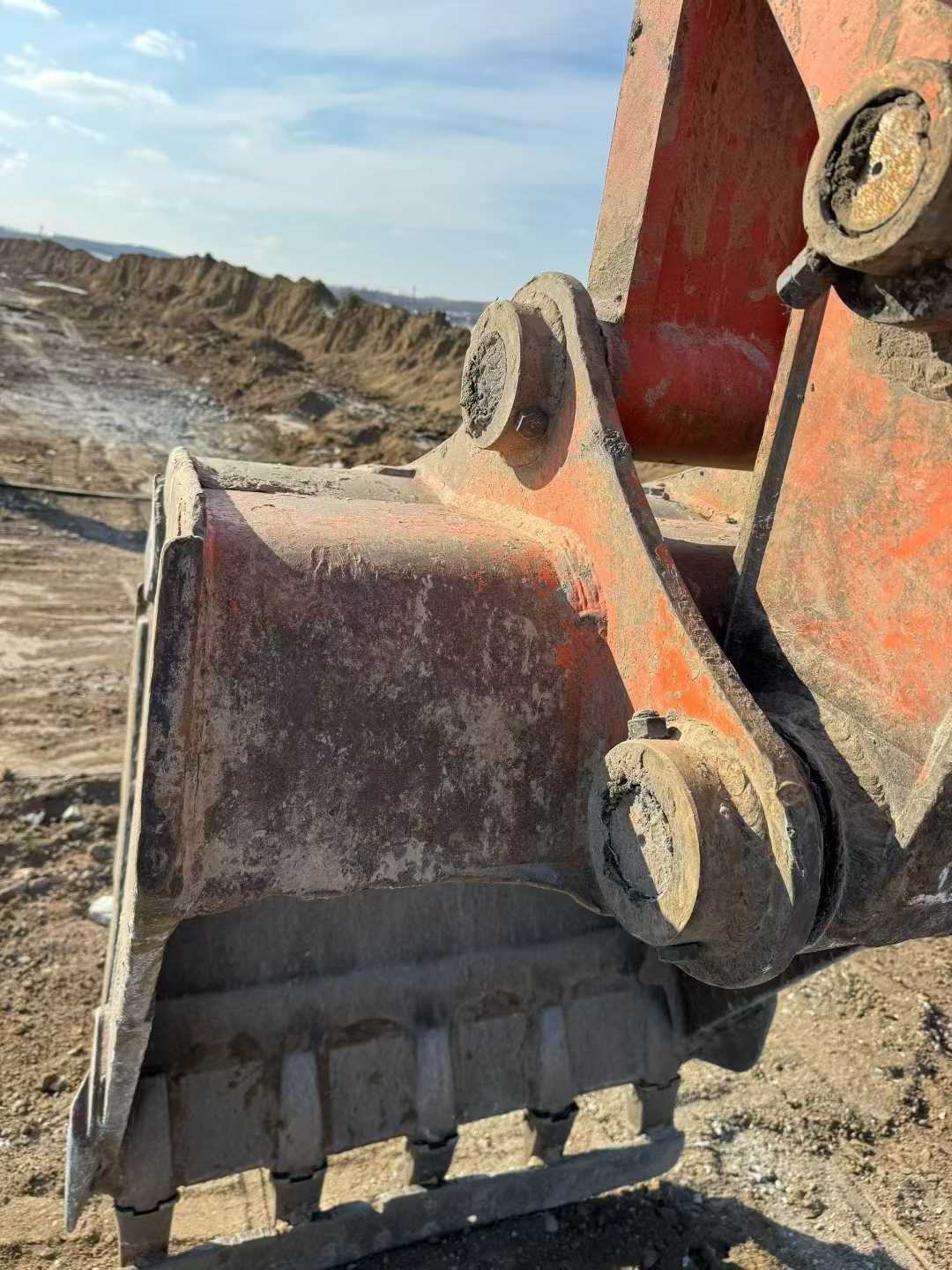 Used Hitachi ZAXIS200 Excavator 2014 Model / 7