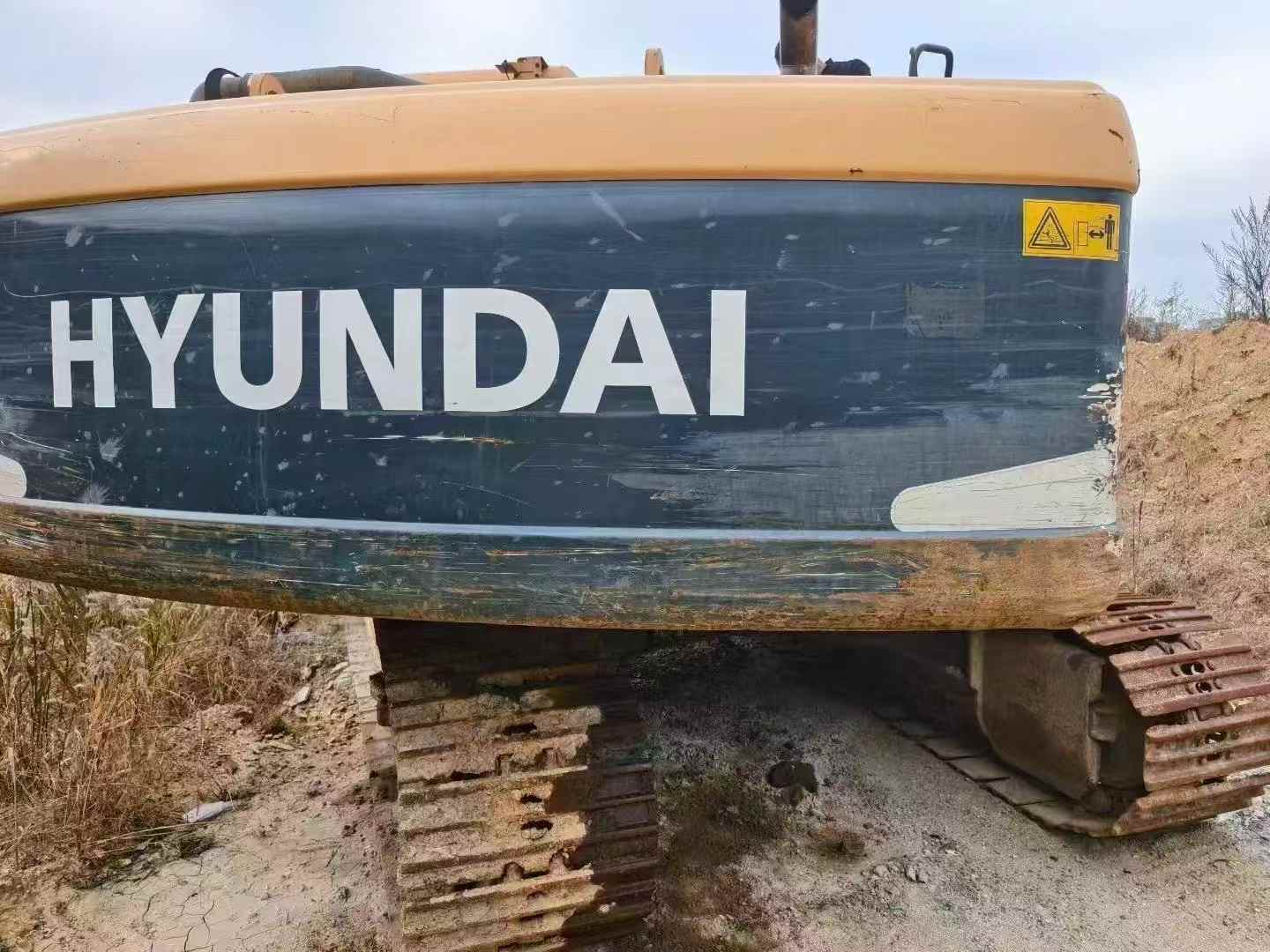 Used Hyundai R215-9 Excavator 2016 Model / 2