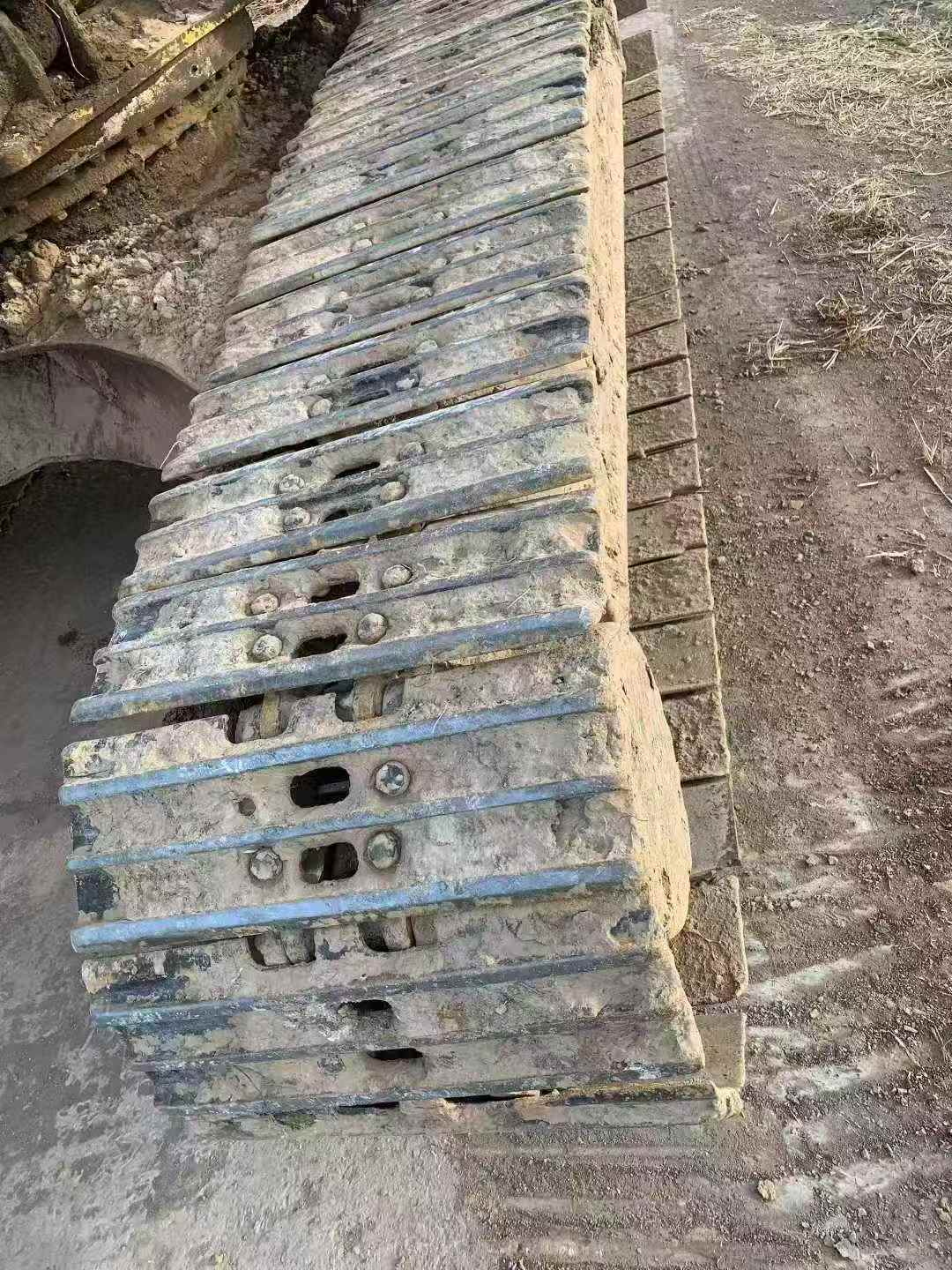 Used Komatsu PC210LC-8 Excavator 2009 Model / 8