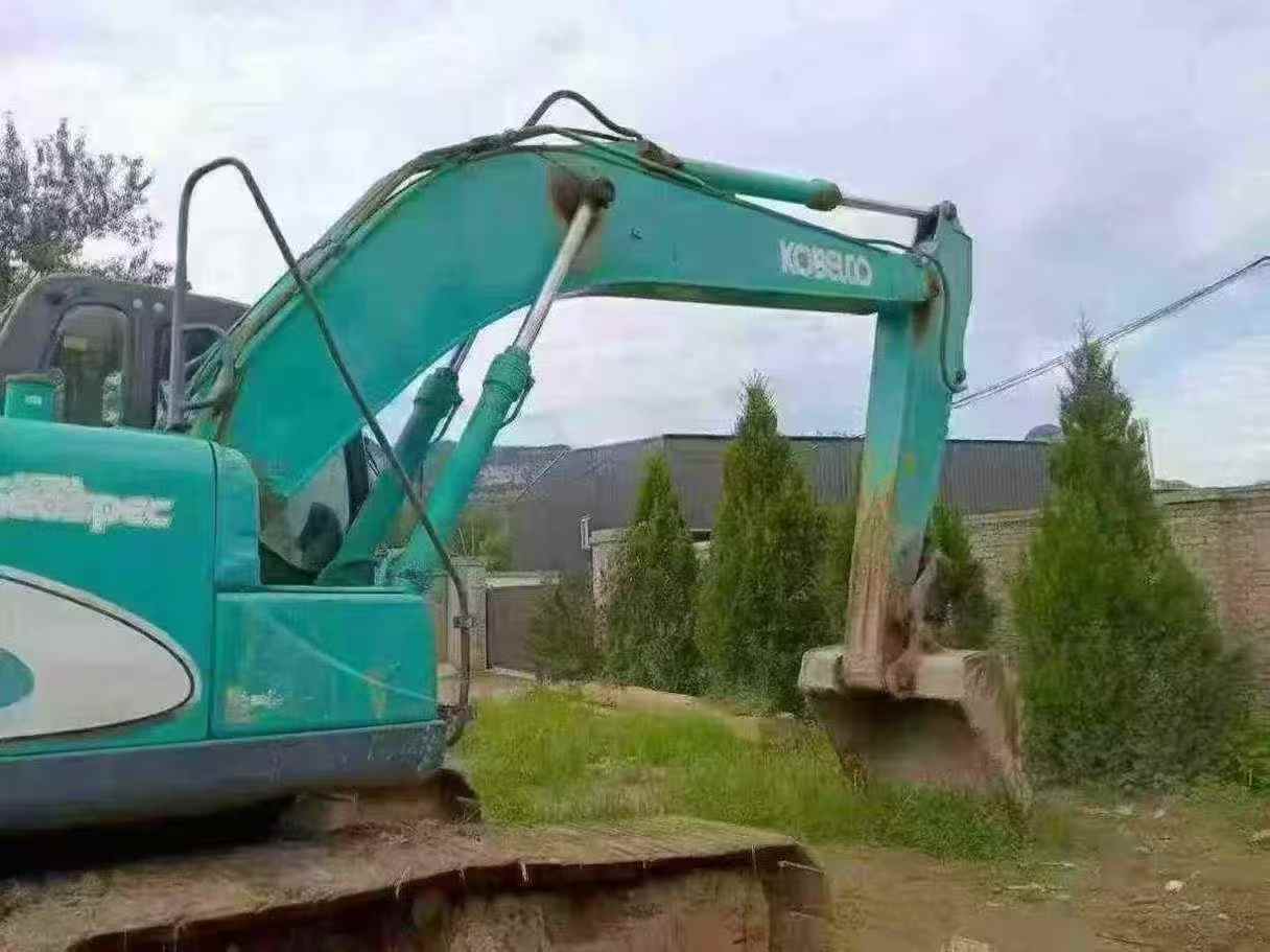 Used Kobelco SK210 Excavator 2016 Model / 7