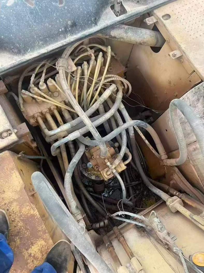 Used Caterpillar 320D Excavator 2016 Model / 5