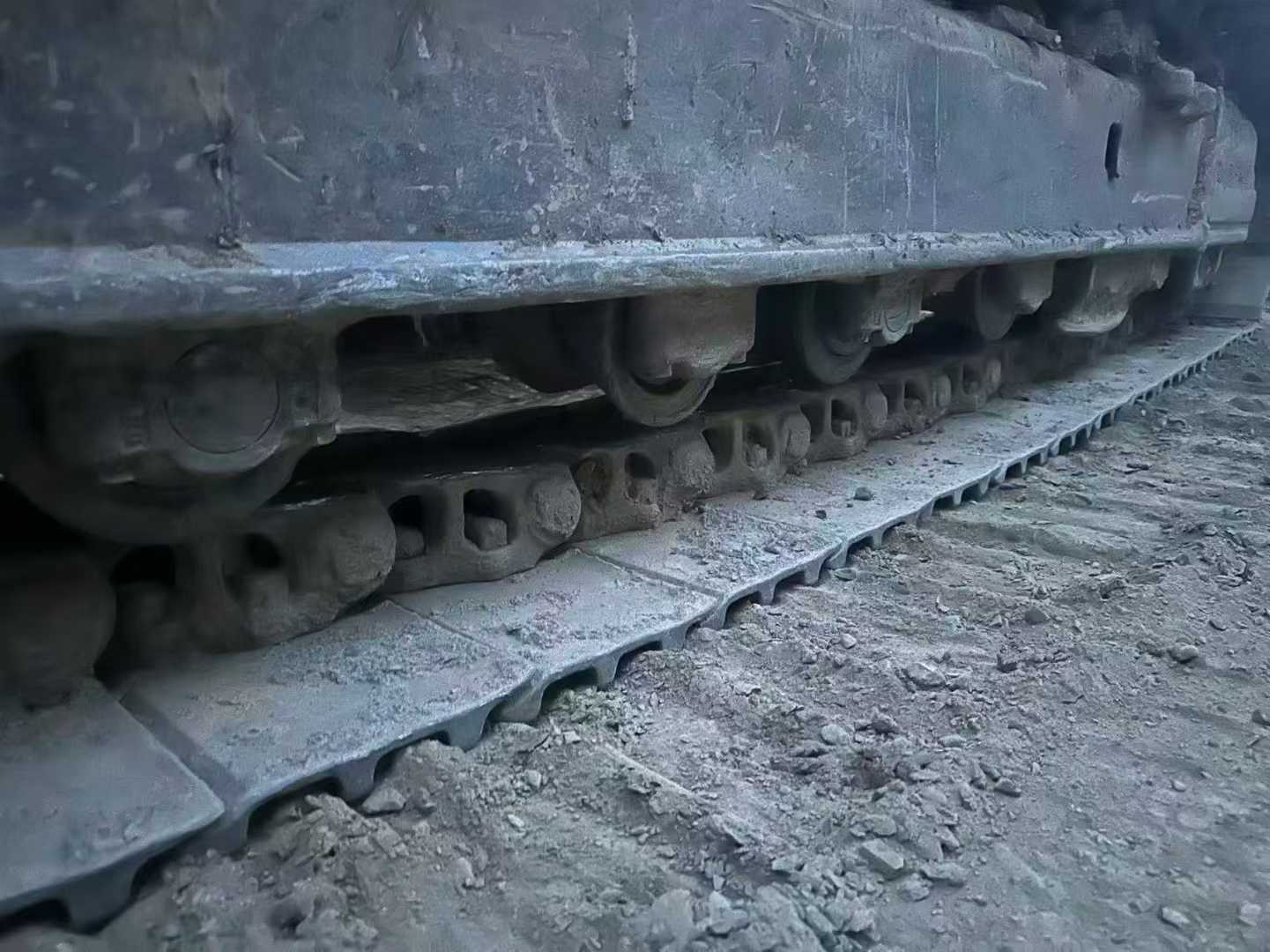 Used Kobelco SK330 Excavator 2016 Model / 4