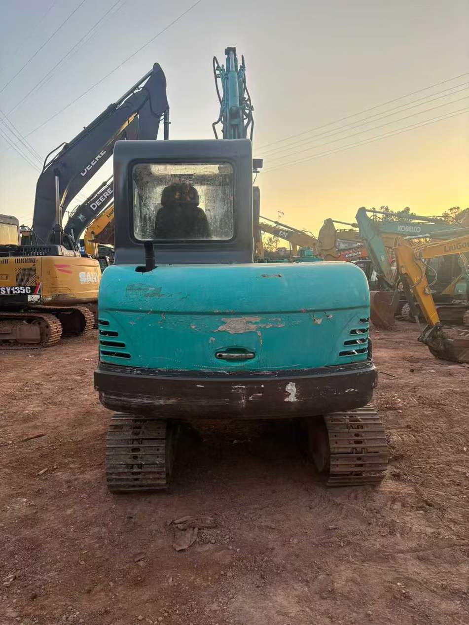 Used Kobelco SK60 Excavator 2013 Model / 6